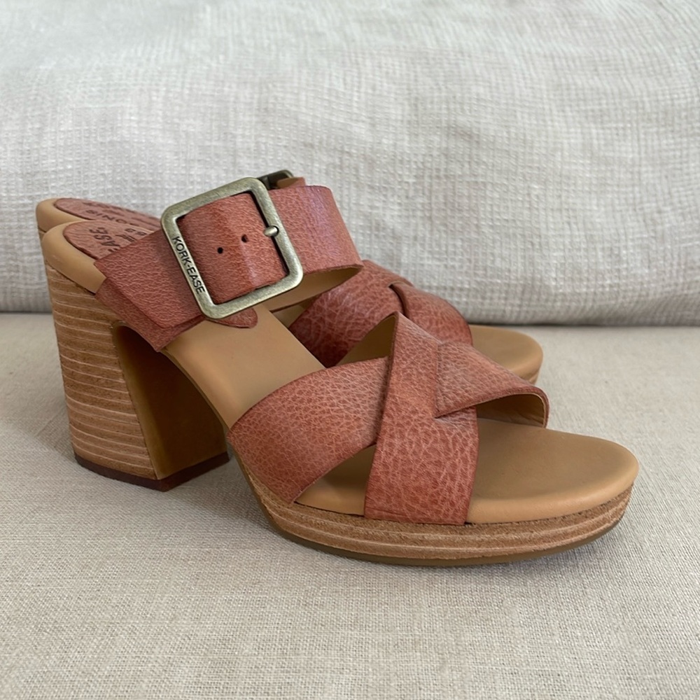 Kork-Ease Hesperia Leather heeled sandal sz 8